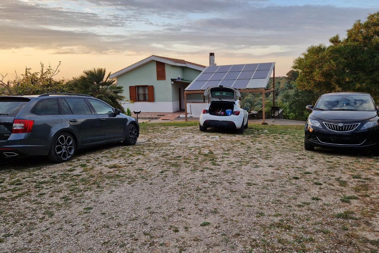 La Valle Incantata - Immerso Nel Verde A 10 Minuti Dal Mare Lejlighed Sassari Eksteriør billede